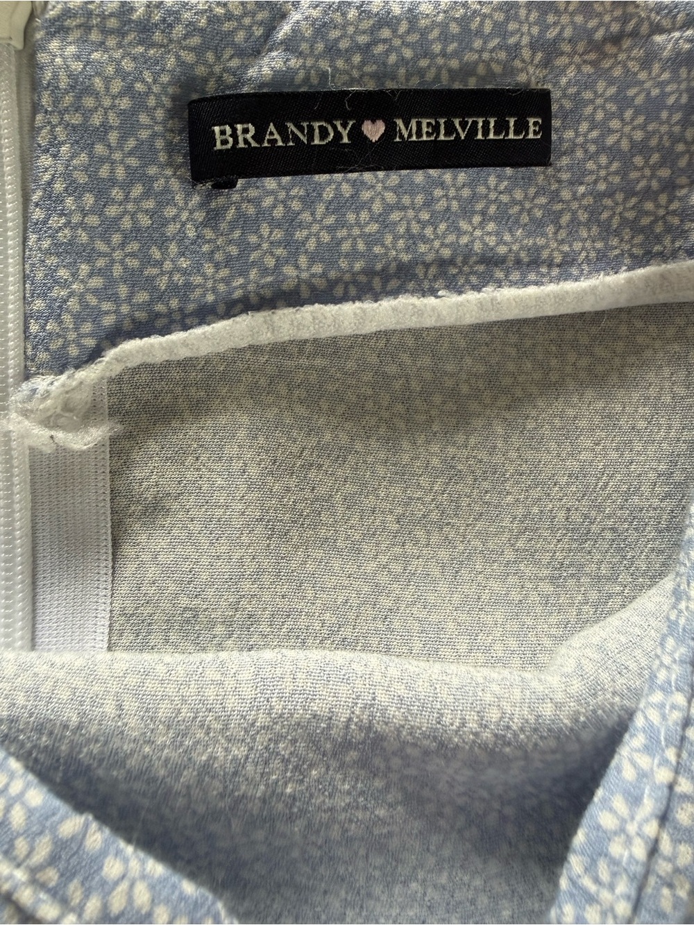 Brandy Melville Floral Skirt - Picture 2 of 4